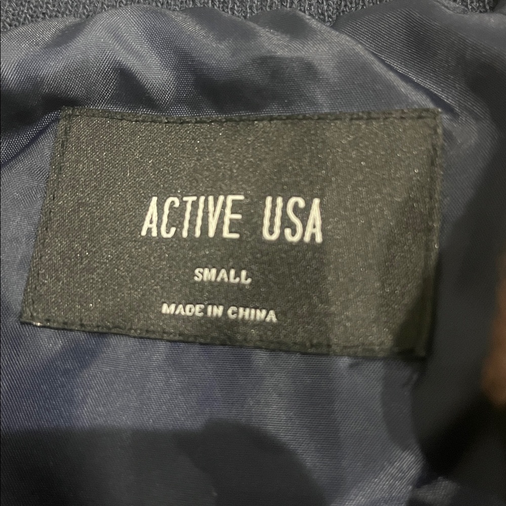 Active USA Dark Blue Quilted Vest with Gold Accents - Picture 4 of 7